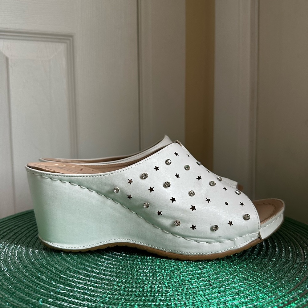 Atalina White Star Rhinestone Platform Wedge - Picture 6 of 12